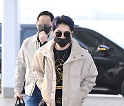 김재중,'영화 같은 출국' [사진]