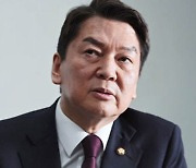 공개 일정 취소한 안철수…비윤계 "윤핵관 퇴진"