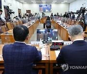 연금특위 여야간사, 민간자문위와 모레 회동…'초안 지연' 논의