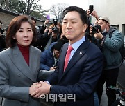 [포토]나경원 "김기현과 많은 인식 공유…총선 승리 위한 역할하겠다"