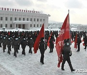 北 전국 3대 혁명소조원들, '백두산 지구' 답사 시작