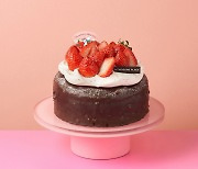 투썸플레이스, 아인슈페너 2023·딸기 초콜릿 링딩동 케이크 출시