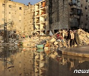 시리아 강진으로 무너진 건물들
