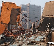 튀르키예 지진 사망자 5100명 넘었다…건물 5775채 붕괴(종합)