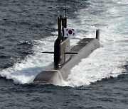내년 3천t급 잠수함서 근무할 첫 女장교·부사관 6명 선발