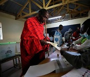 케냐의 약진, 수단·우간다의 후퇴가 뒤섞인 아프리카 민주주의 [무지갯빛 아프리카]