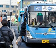 정부, 서울시에 지하철 요금 인상시기 조정·금액 최소화 요청