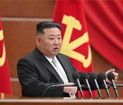 北, 김정은 참석 중앙군사위 개최…"전쟁준비태세 엄격히 완비"