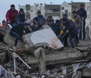 "벽돌집 무너진다"…튀르키예 대지진, 1년전 경고했다
