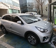 기재부 "한국 전기차 세제 지원도 충분한 수준"