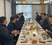 최만림 경남 행정부지사, 청년어업인과 미래 수산업 방향 논의