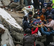 에르도안, 지진 피해 10개주에 비상사태 선포