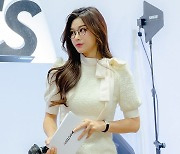 [전문] ‘우왁굳♥’ 김수현, 득녀 “예정보다 5일 빠르게”