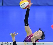 [ST포토] 김연경 '높은 타점'