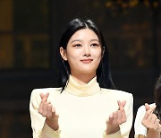 [T포토] 김유정 '연극 무대 사랑해주세요!'