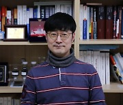 [대학人] ④ '없어서는 안 될 신소재' 활성탄소섬유 연구하는 김병주 교수