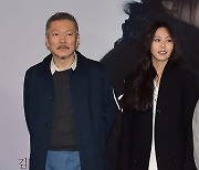 홍상수·김민희, "13일 파리 동반 출국 →19일 베를린 영화제 합류" [공식]