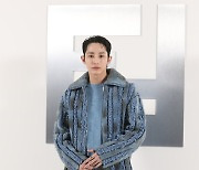 이수혁, 차도남의 근사한 외출