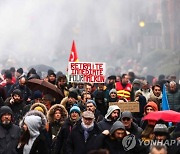 '더 내고 더 늦게 받기' 佛연금개혁…3차 반대 시위