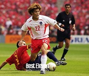 스페인 매체, 레알-알 아흘리 CWC 4강 앞두고 2002 한국-스페인전 심판 소환