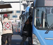 서울시, 버스도 ‘거리비례 요금제’ 추진하려다 철회…10㎞ 이상에 요금 추가안