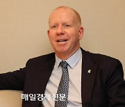 “한국인 유독 단기수익에 예민…자산 70%를 여기 넣어라”