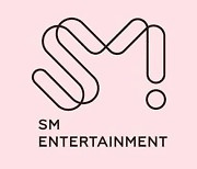 SM엔터 ‘경영권 분쟁’에 8% 급등...이수만, 2대주주 카카오에 법적소송 예고