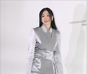 [MD포토] 김다미 '미소가 매력적인 워킹'