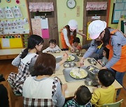 '경기도 어린이 건강과일' 아동일시보호소·학대쉼터에도 지원