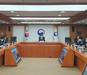 '장관 공백' 행안부, 긴급 간부회의 소집…위기극복 당부(종합)