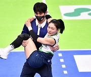 "다쳤던 부위인데…" 김연견, 발목 인대 파열…현대건설 비상