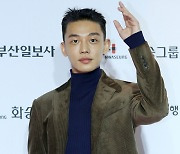 유아인, 프로포폴 상습 투약 혐의 男 배우 인정 "최근 경찰 조사 받아" [전문]