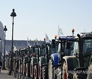 APTOPIX France Farmers Protest