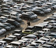 작년 韓 자동차 시장, 車는 덜 팔렸는데 가격은 올랐다