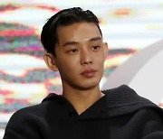 Yoo Ah-in Booked for Alleged Use of Propofol