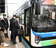 강수현 양주시장, 대중교통 소통…“출근길 버스타기 어떠신가요?”