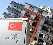 튀르키예 강진 사망자 1만9000명…동일본 대지진 사망자수 넘었다