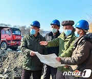 북한 "보통강 진흙 파기 작업, 짧은 기간 안에 끝내"