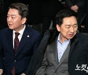 김기현 "대권후보 당선시 탄핵 우려"에 安·李 공세…"朴 탄핵 찬성해놓고"