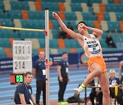 높이뛰기 우상혁, 시즌 첫 대회인 아시아실내육상선수권서 銀…2m24