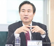 전북대 전 총장 이임 직전 연구교수 선발…"셀프 전관예우" 논란