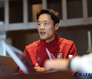 [b11 현장] '축구 경제학자' 김호남, "순위는 예산과 비례…부천은 도전자"