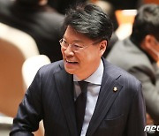 장제원, 김기현 탄핵 발언 논란에 "당정 하나돼야 한다고 강조한 것"