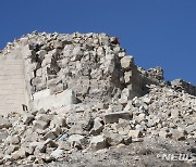 유네스코 세계문화유산도 피해가지 못한 지진