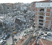 튀르키예·시리아 지진 사망자 3만3천명…이란 대지진 피해 넘어