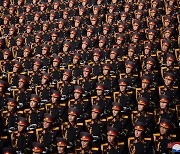 중국 국방부장, 북한 열병식 축전···“중·조 관계 새로운 역사적 단계”