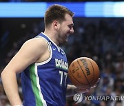 어빙·돈치치 69점 합작한 NBA 댈러스, 미네소타에 져 2연패 수렁