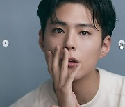 박보검 새 프로필 공개, 진정한 ‘만찢남’ 비주얼