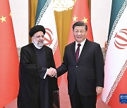 시진핑, 이란 대통령과 회담…"중국, 핵협상서 이란 지지"