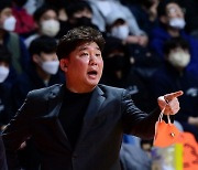 KBL, 캐롯 김승기 감독에게 ‘경고’ 조치